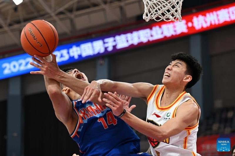 出下滑态势